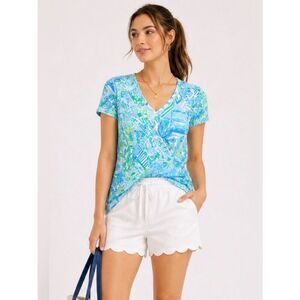 Lilly Pulitzer Etta V-neck Tee Whisper Blue Beach Happy